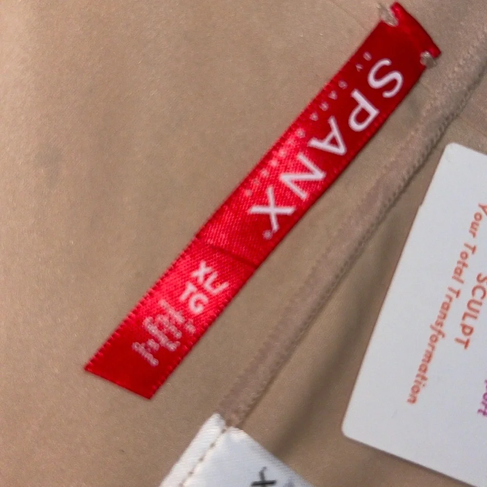 SPANX Thinstincts® High Waist Mid-Thigh Shorts in Soft Nude Sz XL Closes Gasset. - Picture 16 of 17